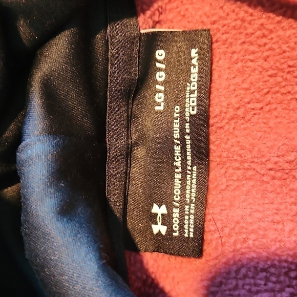 UnderArmour Hoddie - Picture 5 of 5